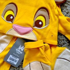 Disney Store Simba Bodysuit Costume Set
